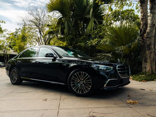 Experiencias premium con el alquiler de coches de lujo en Ibiza